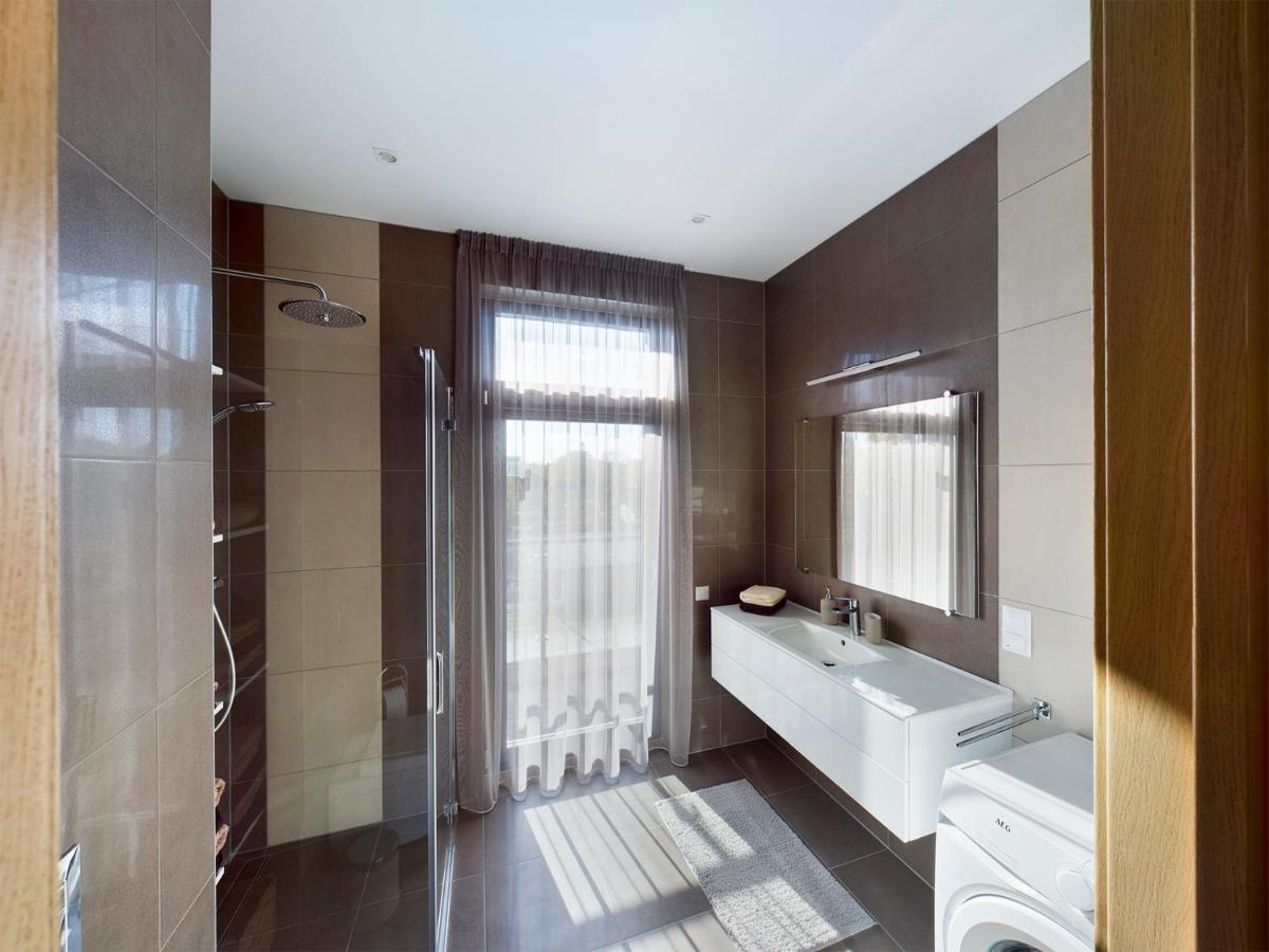 Sky Garden Apartment Jūrkalne Екстериор снимка
